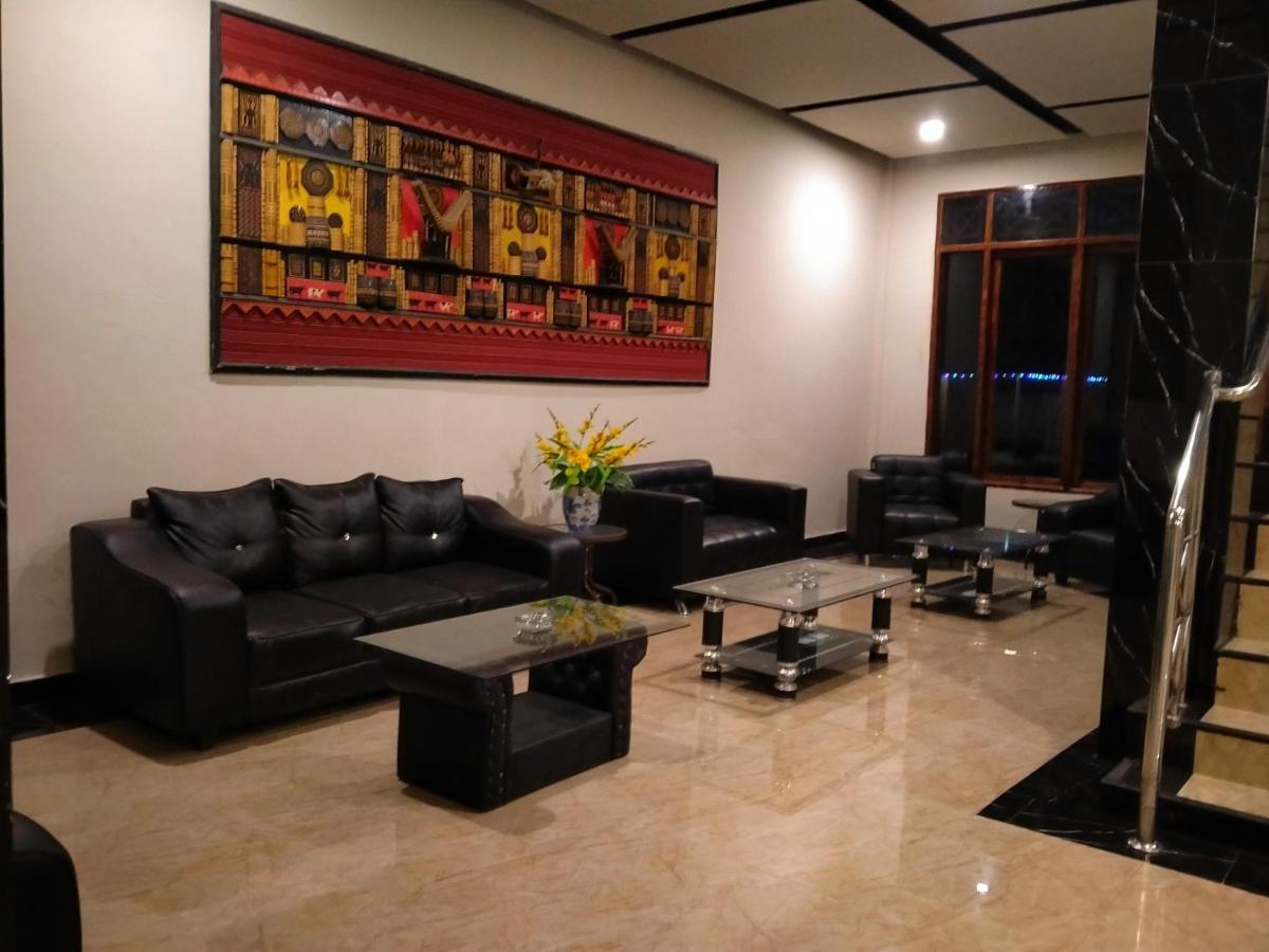 Hiltra Toraja Hotel Rantepao Exterior photo